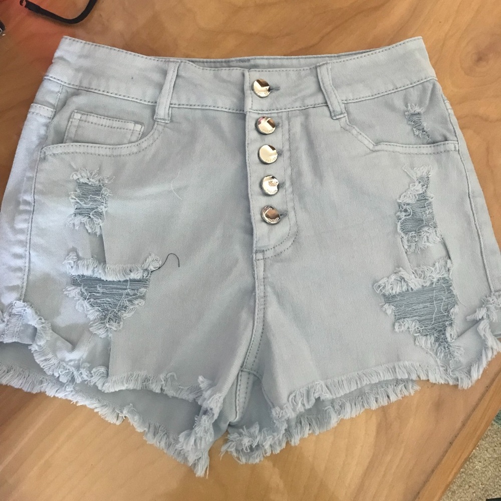High wasted light denim shorts